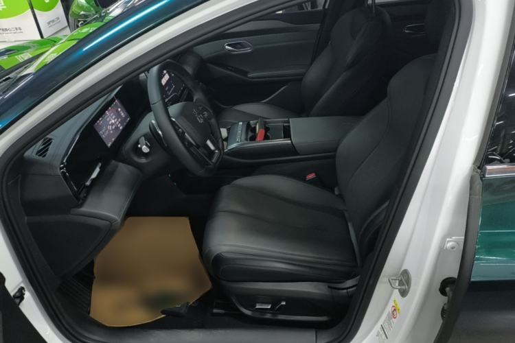 Used BYD Qin L 2025 EV 545KM Beyond Version Left Front Seat