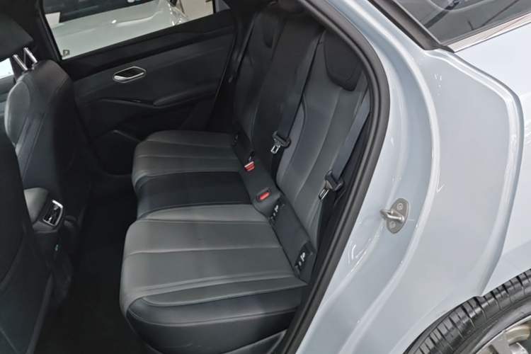 Used BYD Qin L 2025 EV 470KM Leading Edition Left Rear Seat