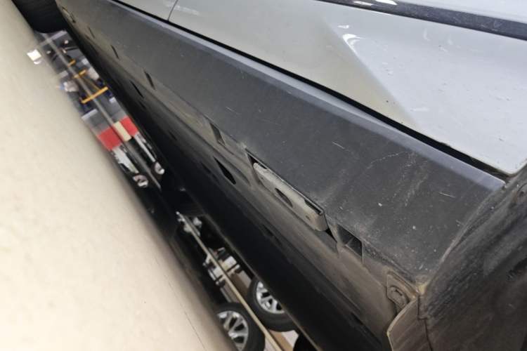 Used BYD Qin L 2025 EV 545KM Beyond Version Left Side Sill