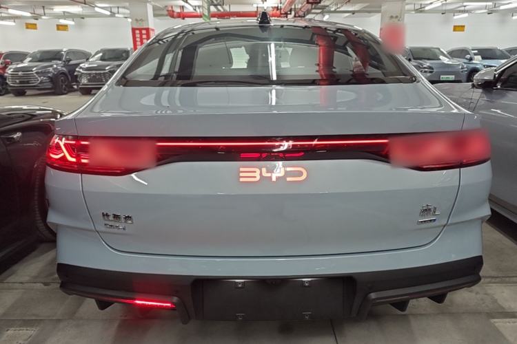 Used BYD Qin L 2025 DM-i Smart Drive 80KM Leading Model Rear
