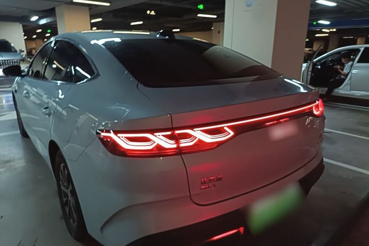 BYD Qin L 2025 — фото 4