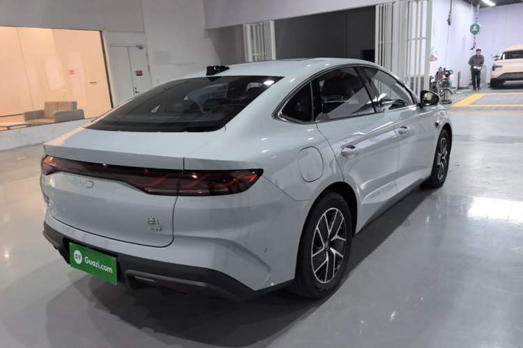 Used BYD Qin L 2025 DM-i Smart Drive 120KM Superior Model Rear Right 45 Deg