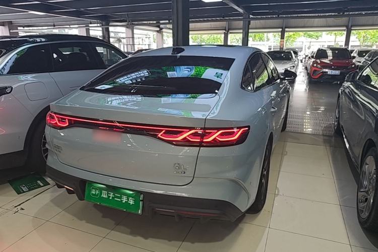 Used BYD Qin L 2025 DM-i Smart Drive 120KM Superior Model Rear Right 45 Deg