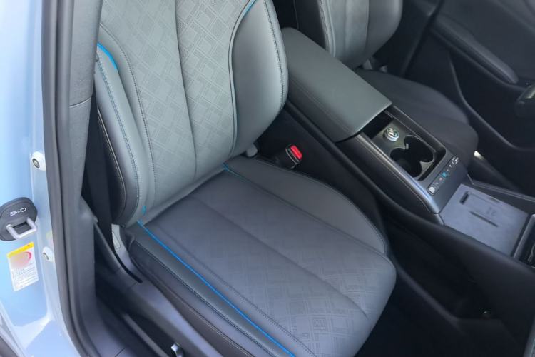 Used BYD Qin L 2025 EV 545KM Excellence Edition Right Front Seat