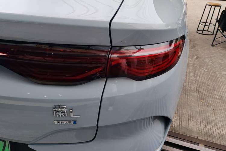 Used BYD Qin L 2025 EV 545KM Excellence Edition Right Rear Taillight