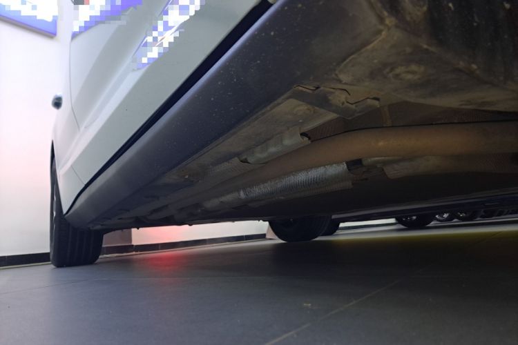 Used BYD Qin L 2025 DM-i Smart Drive 120KM Superior Model Right Side Sill