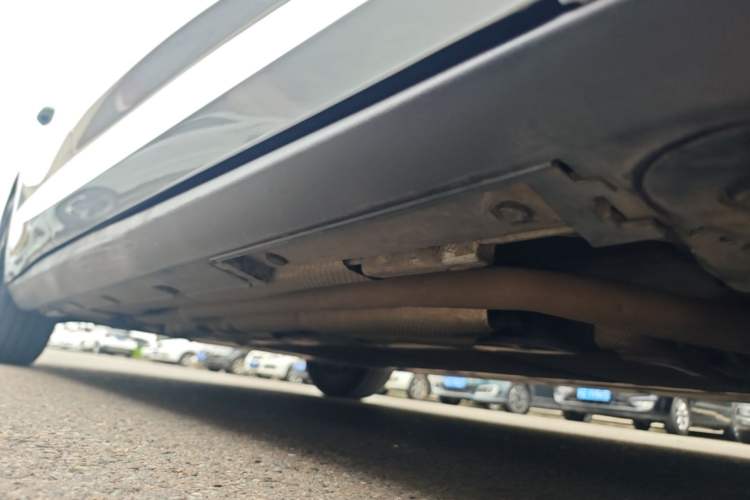 Used BYD Qin L 2025 DM-i Smart Drive 80KM Superior Model Right Side Sill
