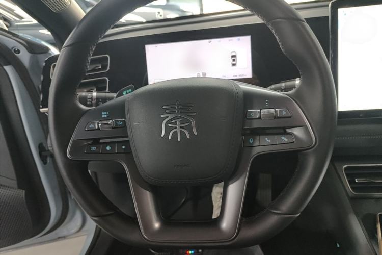 Used BYD Qin L 2025 DM-i Smart Drive 120KM Superior Model Steering Wheel