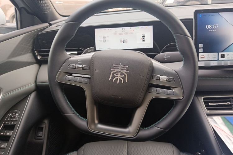 Used BYD Qin L 2025 EV 545KM Beyond Version Steering Wheel