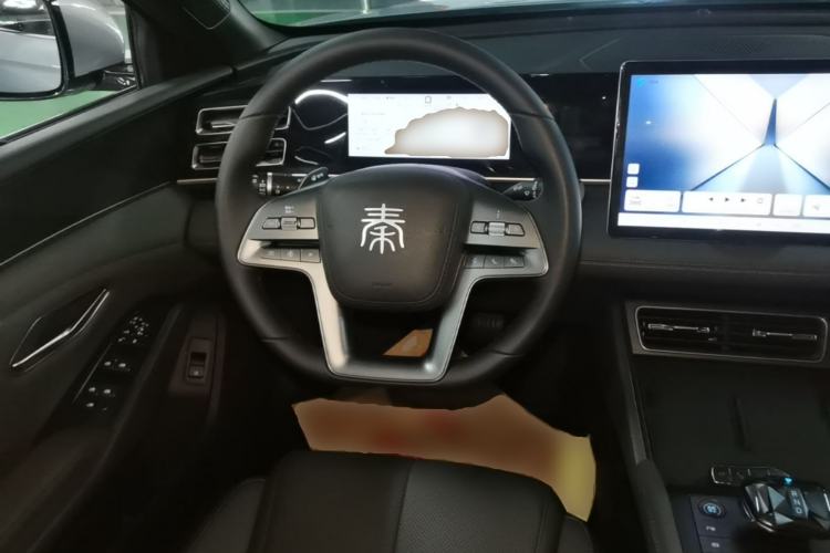 Used BYD Qin L 2025 DM-i Smart Drive 80KM Leading Model Steering Wheel