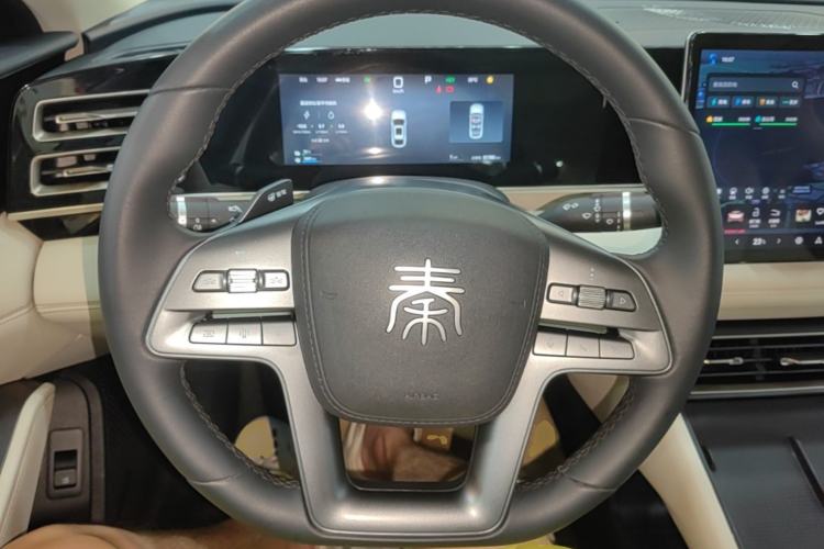 Used BYD Qin L 2025 DM-i Smart Drive 80KM Superior Model Steering Wheel
