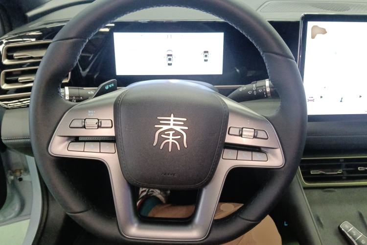 Used BYD Qin L 2025 DM-i Smart Drive 120KM Superior Model Steering Wheel