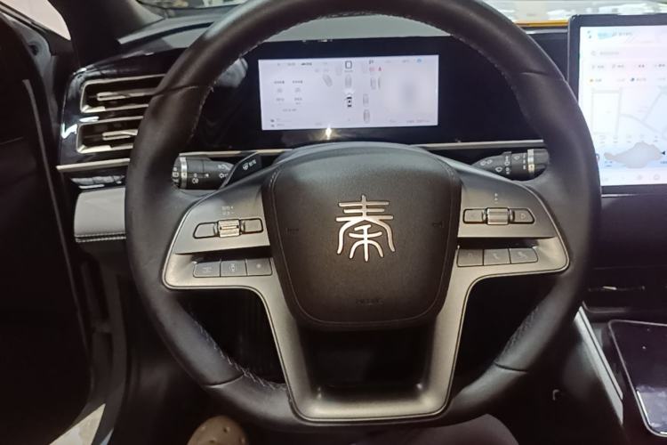 Used BYD Qin L 2025 DM-i Smart Drive 80KM Leading Model Steering Wheel