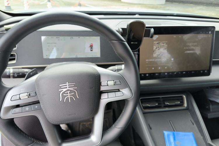 Used BYD Qin L 2025 DM-i Smart Drive 80KM Leading Model Steering Wheel
