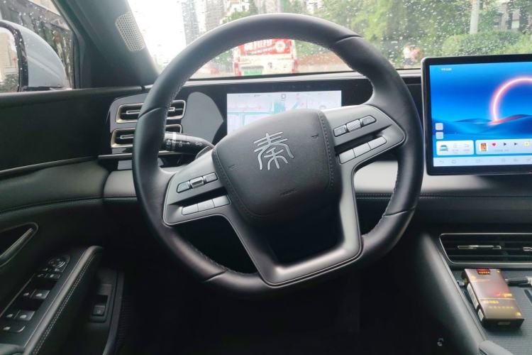 Used BYD Qin L 2025 DM-i Smart Drive 120KM Leading Model Steering Wheel