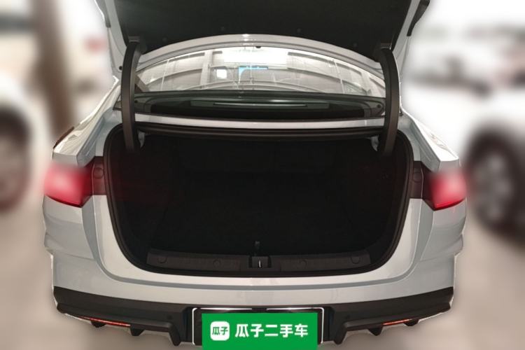 Used BYD Qin L 2025 DM-i Smart Drive 120KM Superior Model Trunk