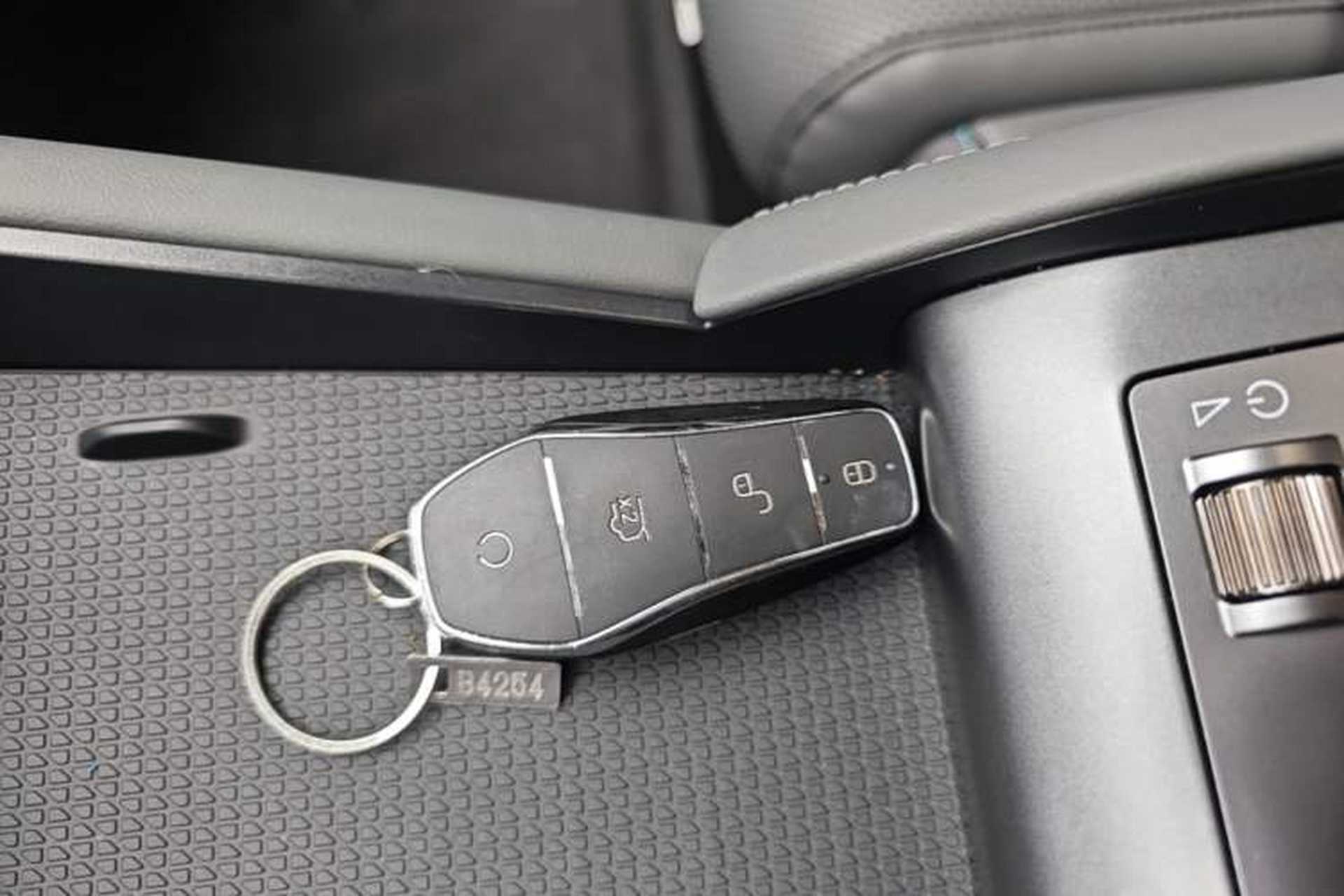 Used BYD Qin L 2025 DM-i Smart Drive 80KM Superior Model Vehicle Key