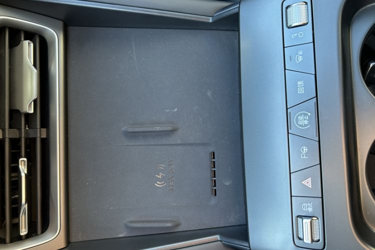 Used BYD Qin L 2025 EV 545KM Cloud Suspension Edition Interior 1