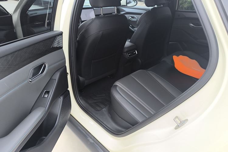 Used BYD Qin L 2025 EV 545KM Beyond Version Left Rear Seat