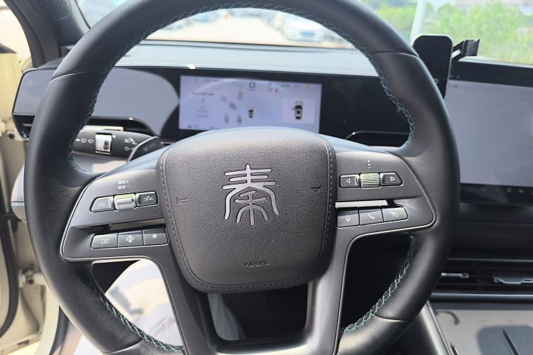 Used BYD Qin L 2025 EV 545KM Beyond Version Steering Wheel