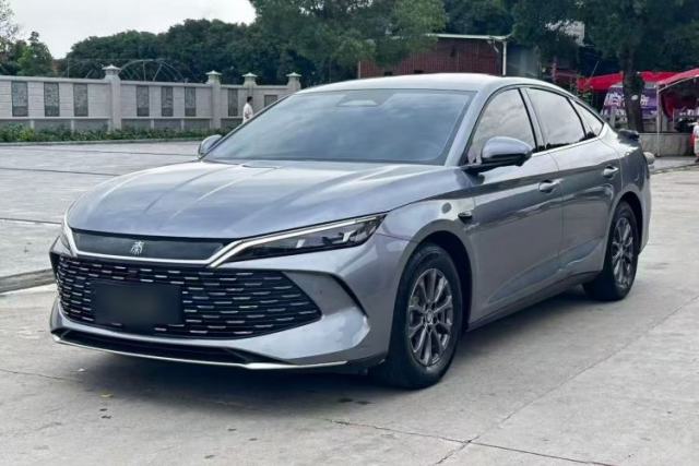 Used BYD Qin L 2025 DM-i Smart Drive 80KM Leading Model