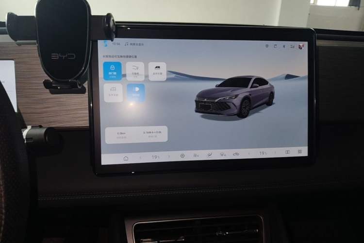 Used BYD Qin L 2025 DM-i Smart Drive 80KM Leading Model Audio And AC Panel