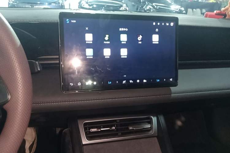 Used BYD Qin L 2025 EV 470KM Leading Edition Audio And AC Panel