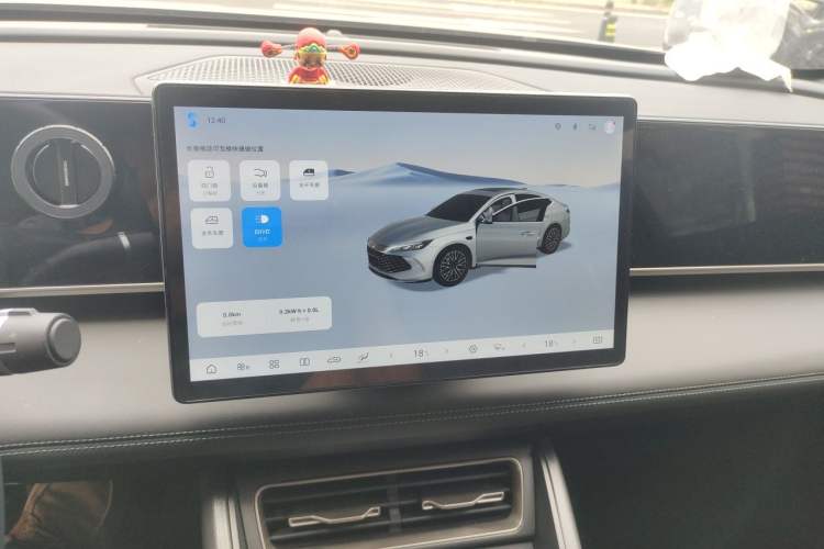 Used BYD Qin L 2025 DM-i Smart Drive 80KM Leading Model Audio And AC Panel