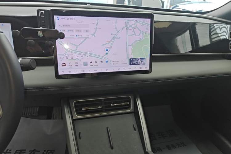 Used BYD Qin L 2025 DM-i Smart Drive 80KM Leading Model Audio And AC Panel