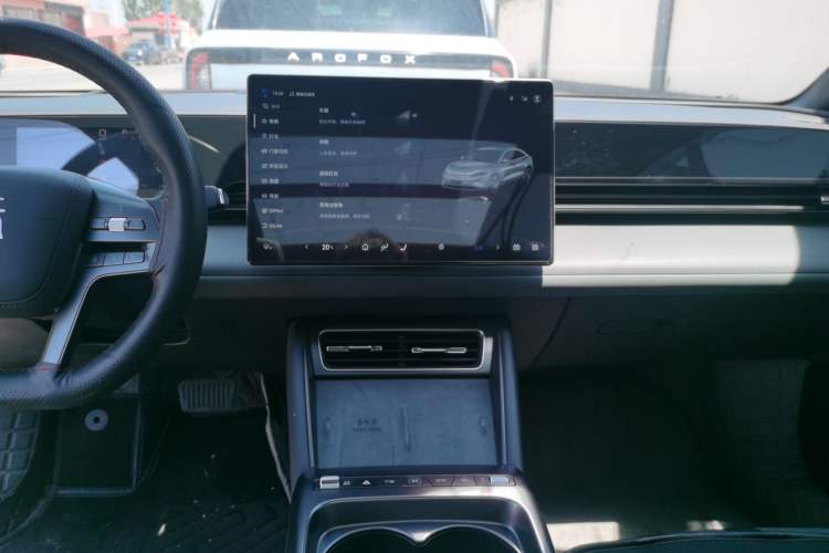 Used BYD Qin L 2025 EV 545KM Excellence Edition Audio And AC Panel