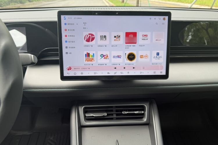 Used BYD Qin L 2025 EV 545KM Beyond Version Audio And AC Panel