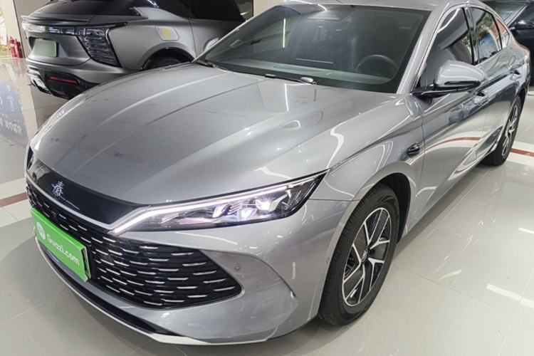 BYD Qin L 2025 DM-i Smart Drive 120KM Leading Model