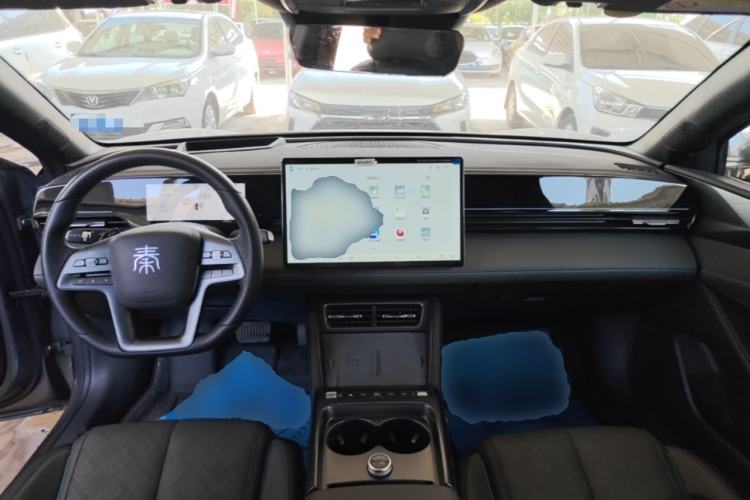 Used BYD Qin L 2025 EV 545KM Excellence Edition Center Console