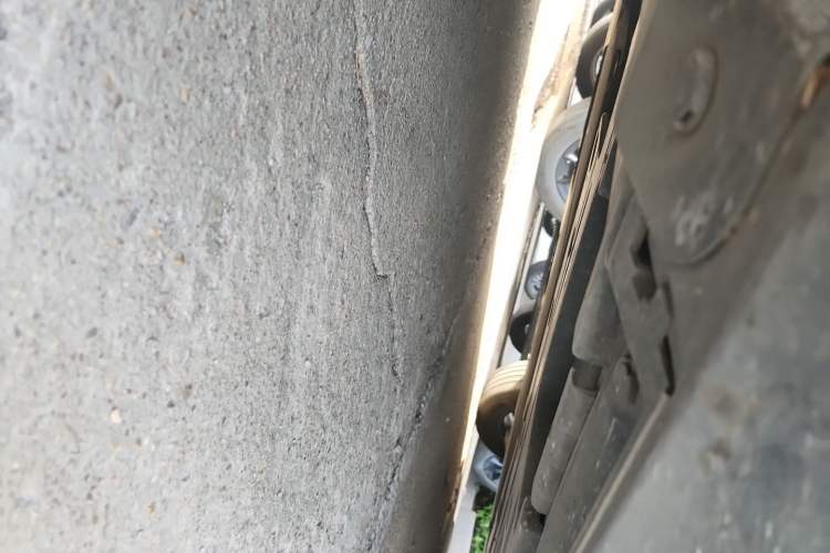 Used BYD Qin L 2025 DM-i Smart Drive 80KM Leading Model Chassis Front Left