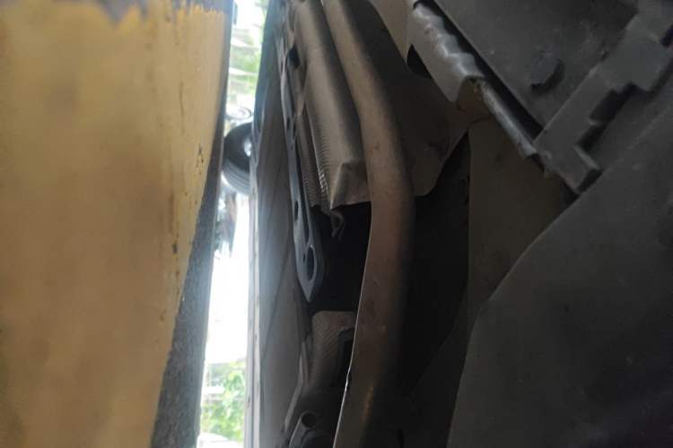 Used BYD Qin L 2025 DM-i Smart Drive 80KM Leading Model Chassis Front Right