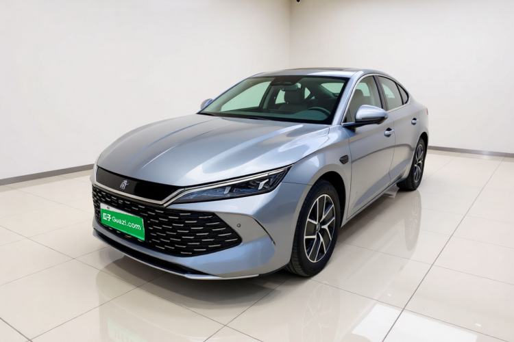 BYD Qin L 2025 DM-i Smart Drive 120KM Superior Model