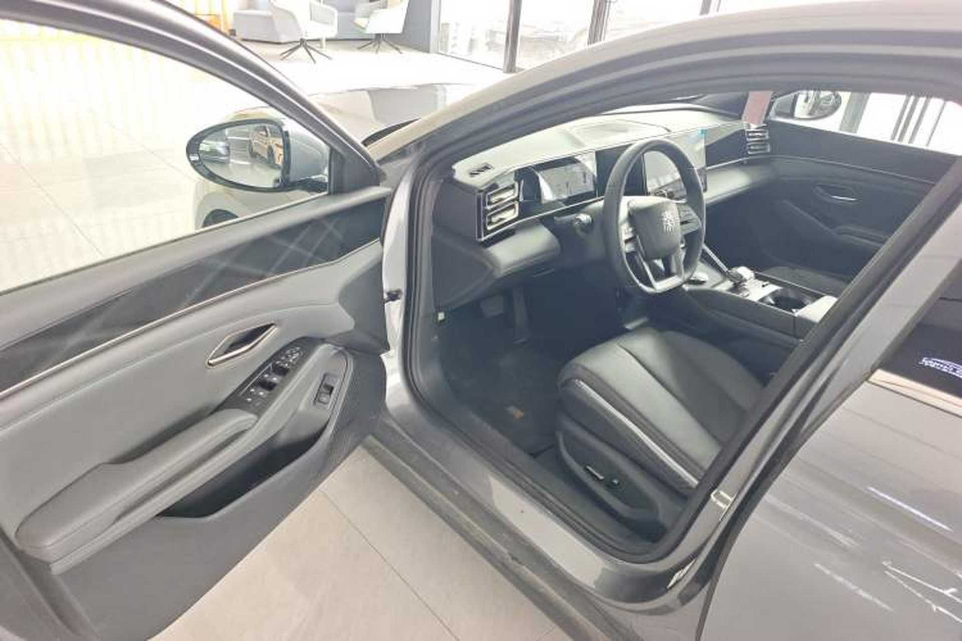 Used BYD Qin L 2025 DM-i Smart Drive 120KM Superior Model Driver Seat