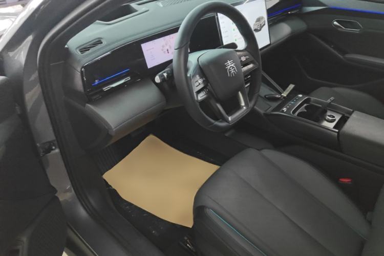 Used BYD Qin L 2025 EV 545KM Excellence Edition Driver Seat