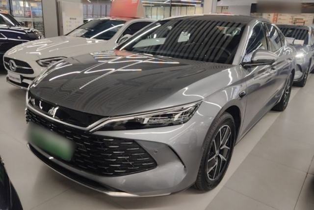 Used BYD Qin L 2025 DM-i Smart Drive 120KM Superior Model