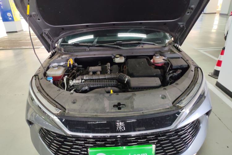 Used BYD Qin L 2025 DM-i Smart Drive 80KM Leading Model Engine Bay