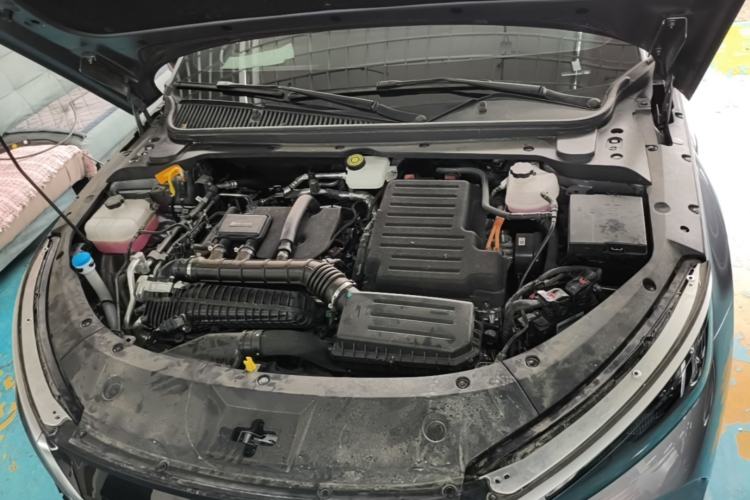 Used BYD Qin L 2025 DM-i Smart Drive 80KM Leading Model Engine Bay