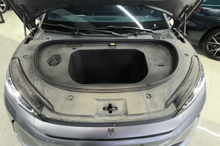 Used BYD Qin L 2025 EV 545KM Beyond Version Engine Bay