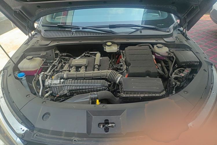 Used BYD Qin L 2025 DM-i Smart Drive 120KM Superior Model Engine Bay
