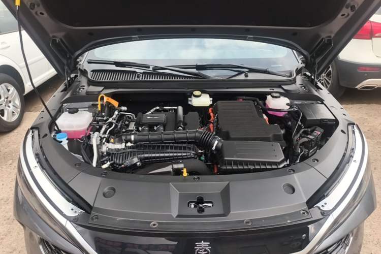 Used BYD Qin L 2025 DM-i Smart Drive 80KM Leading Model Engine Bay