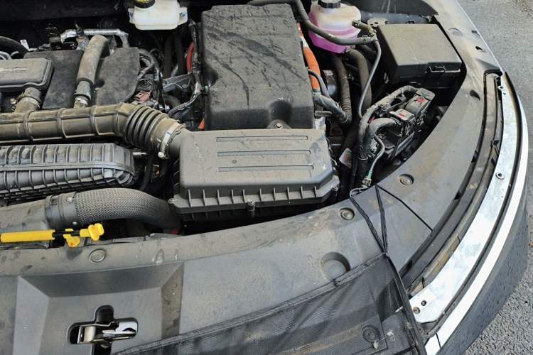 Used BYD Qin L 2025 DM-i Smart Drive 120KM Leading Model Engine Bay Left