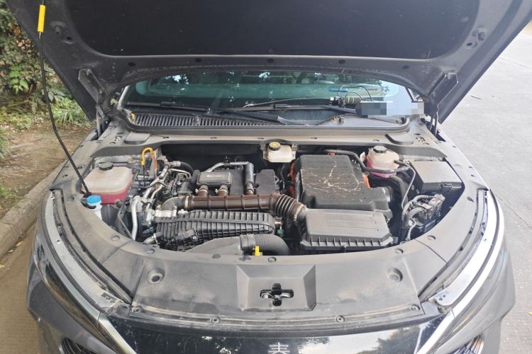 Used BYD Qin L 2025 DM-i Smart Drive 80KM Leading Model Engine Bay