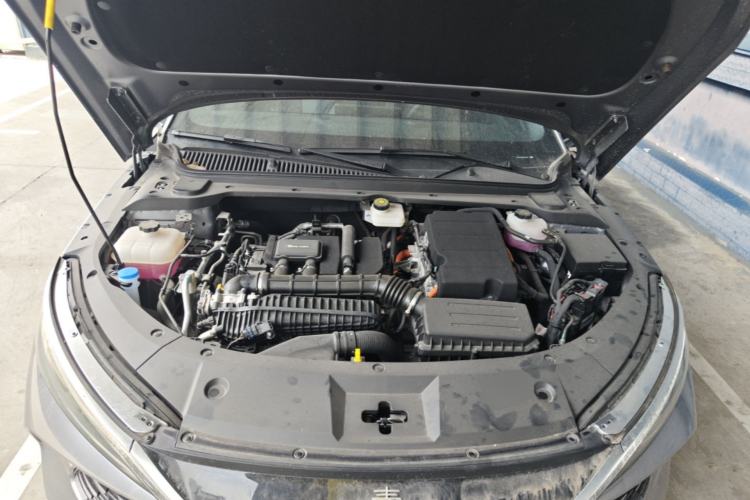 Used BYD Qin L 2025 DM-i Smart Drive 120KM Leading Model Engine Bay