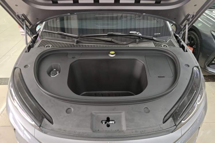 Used BYD Qin L 2025 EV 470KM Leading Edition Engine Bay