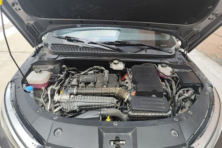 Used BYD Qin L 2025 DM-i Smart Drive 120KM Leading Model Engine Bay