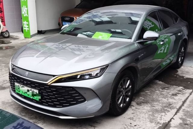 Used BYD Qin L 2025 DM-i Smart Drive 80KM Leading Model